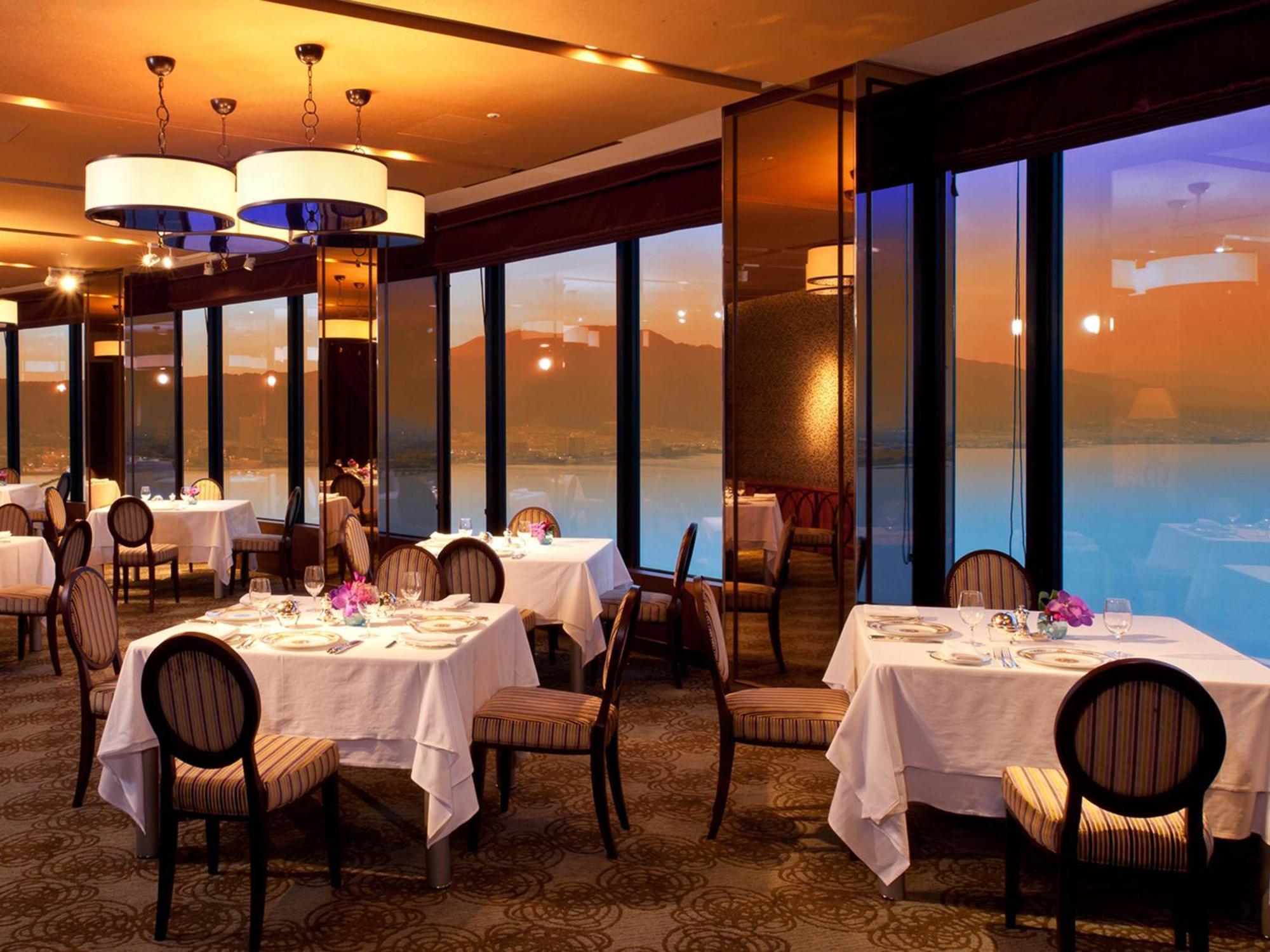 Hotel Biwa 4*